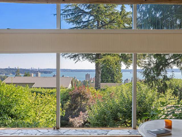 Seaside house with garden