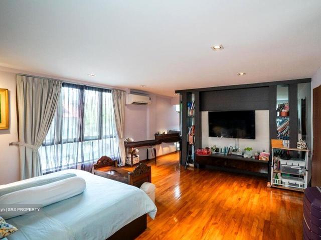 Seaside Park D15, Detached