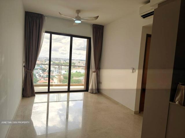 Seaside Residences D15, Apartment