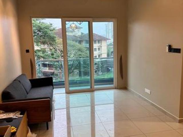 Season Amara Luxury Larkin Low Floor Full Loan GG Area