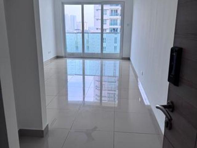 Season Apartment Larkin Nearby Bus Stop Kebun Teh Jb Town CIQ