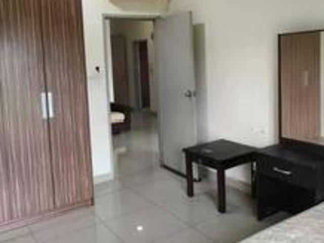 Season Larkin Near Ciq Kpj Oum Jbcc Cs Holiday Planza Ksl Mall Low Dep