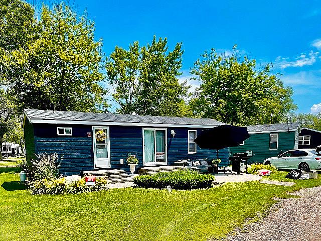 Seasonal Cottage Belleriver Ontario
