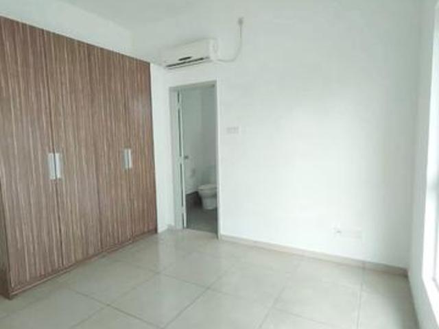 Seasons Luxury Apartments Larkin Kebun Teh Sentosa Johor Bahru