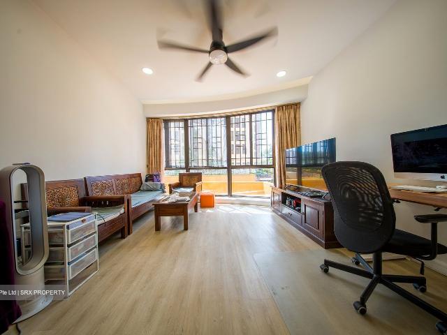 Seasons View D20, Condominium