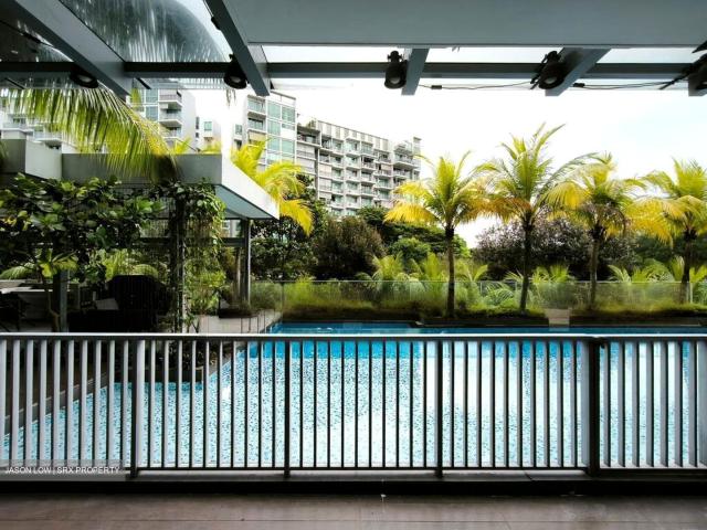 Seastrand D18, Condominium