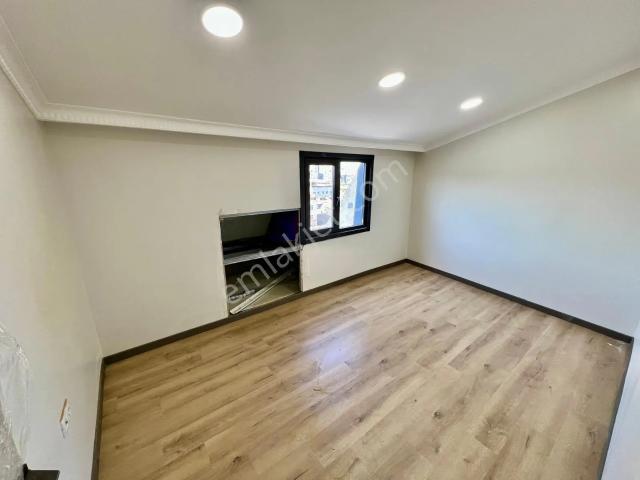 Seba'dan Tevfikbey Mh 2+1 80m2 Otoparklı Yerden Isıtmalı Teraslı