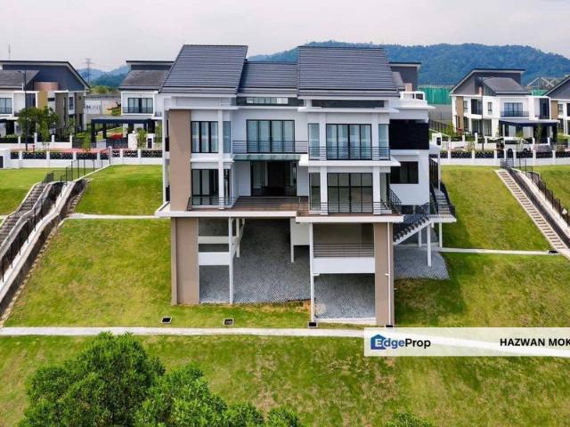 Sebayu Hill Villas