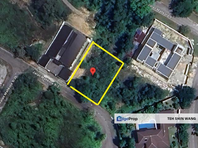 Sebelah ada jiran Seksyen 9 tanah banglo Bandar Bukit Mahkota Bangi