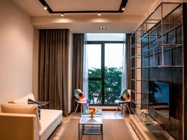 Sebelah Dpluze Shopping Mall @ Kondo 2R1B Studio 550sqft
