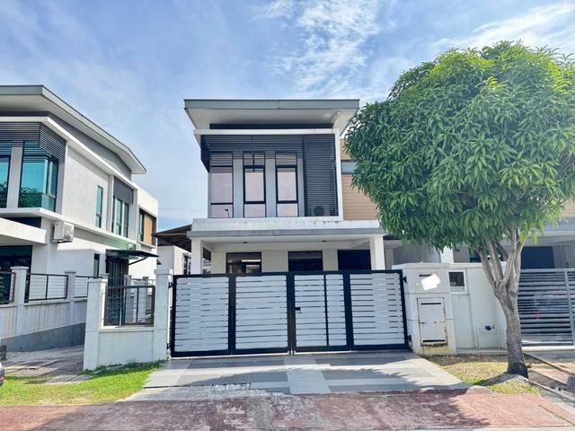 SEBELAH SURAU 2 Storey Superlink END LOT CAHAYA ALAM U12 SHAH ALAM