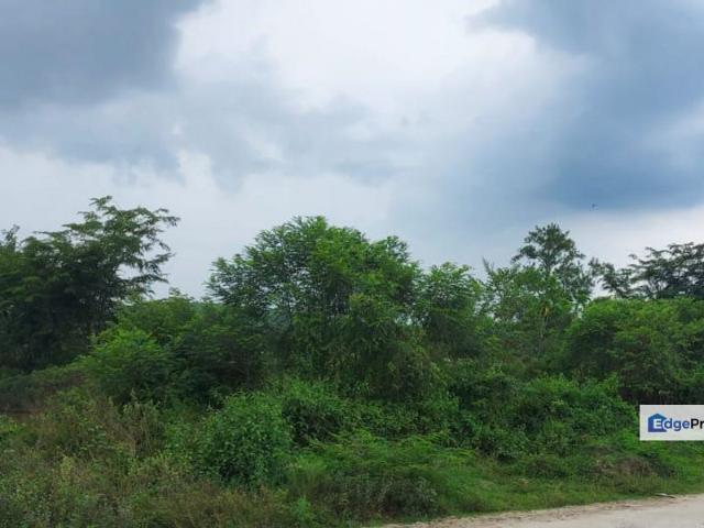 SEBELAH TOL RAWANG