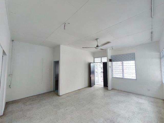 Seberang Jaya Lengkok Siakap Semi D Detached House with land b highway