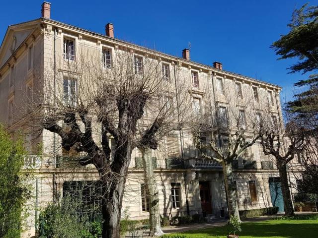 Secteur Béziers Maison de Maître du XIXème, 1450m2, Ism. m² Béziers