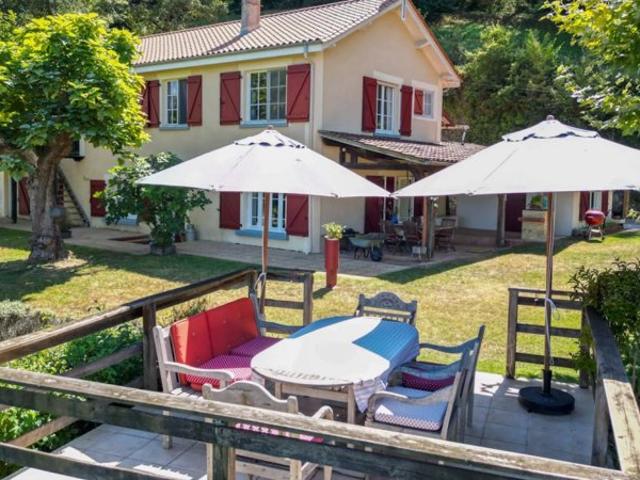 SECTEUR CARLUX Propriété de charme avec vue panoramique et pis