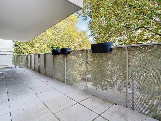 Secteur Châtelet / Abbaye: beau T3 avec terrasse de 19m2 + parking dans copropriété récente