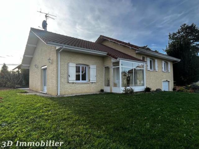 Secteur Douvaine 74140, à vendre très belle maison de 7 pièces et grand sous sol sur un terrain d’environ 750 m2
