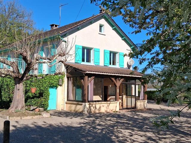 Secteur La Canéda, maison 160m², terrain de 2251m² 160m² Sarlat la Canéda
