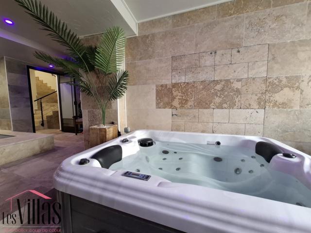 Secteur Leucate Loft haut de gamme avec piscine chauffée e. 196m² Narbonne