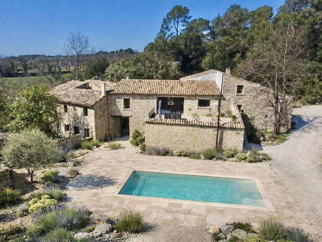 SECTEUR VAISON PROPRIETE FACE AU VENTOUX