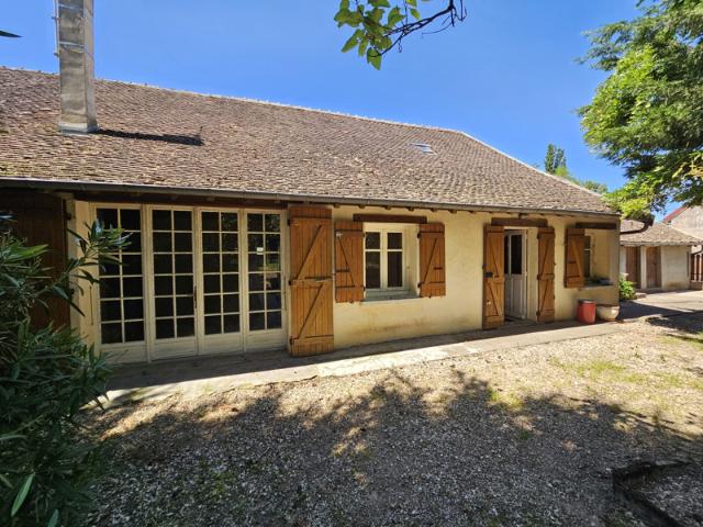 secteur Verdun, Petite maison proche du Doubs
