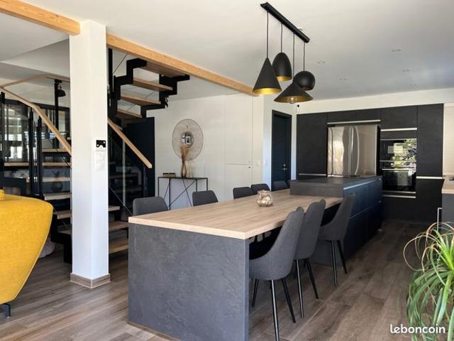 Secteur Vétraz Monthoux / Genève Appartement avec jardin