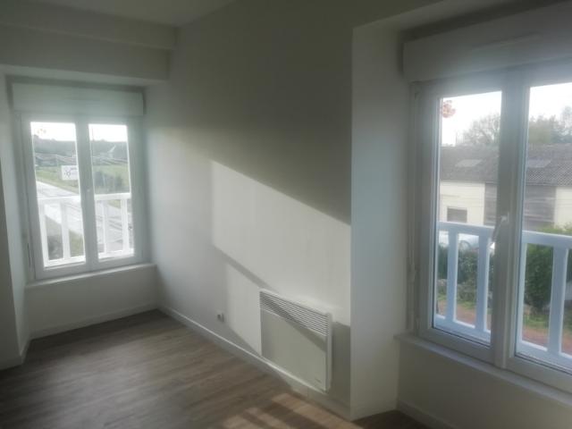 SECTEUR VILLERS BOCAGE appartement 2 pièces dernier étage Li