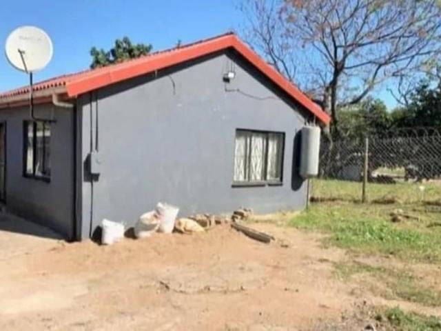Sectional Title Freestanding Two Bedroom House for Sale in Shastri Park