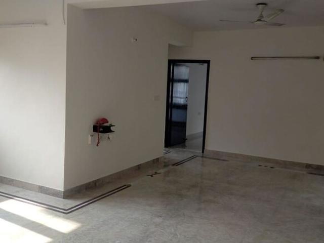 Sector 3 Dwarka, 3 Bedroom 1700 Sq. Ft. Apartment in Sector 3 Dwarka Delhi Listing ID: #10097