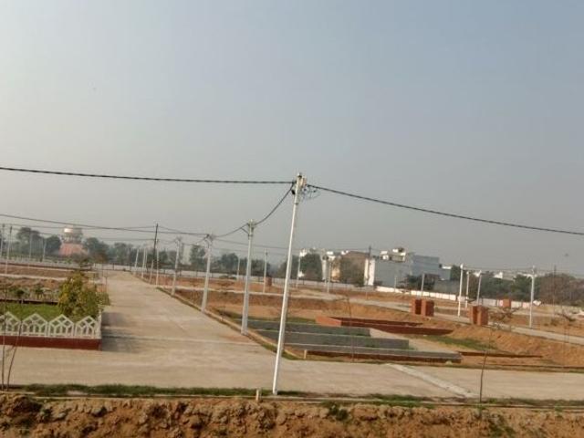 Sector 10 Yamuna Expressway 100 Sq. Yd. Plot in Sector 10 Greater Noida Listing ID: #9946