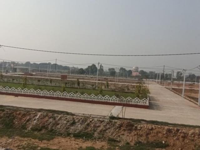 Sector 10 Yamuna Expressway 50 Sq. Yd. Plot in Sector 10 Greater Noida Listing ID: #9946