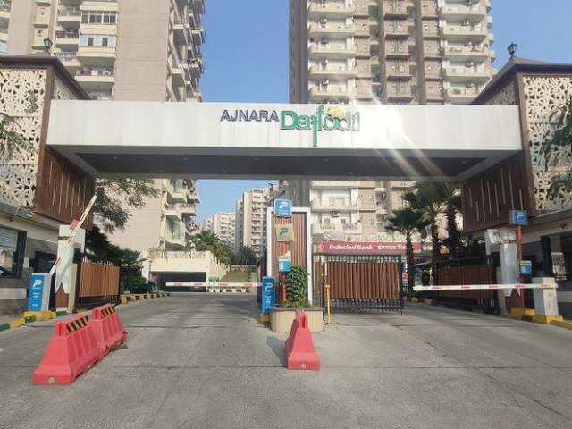 Sector 137 2.5 BHK Apartment For Sale Noida