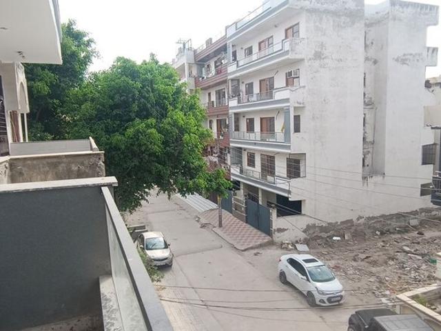 Sector 15, Faridabad Central 500 Sq. Yd. Plot in Sector 15 Faridabad Listing ID: #10373