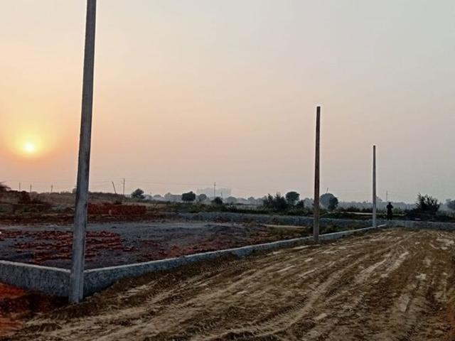 Sector 17, Yamuna Expressway 140 Sq. Yd. Plot in Sector 17 Yamuna Expressway Greater Noida Listing ID: #10248