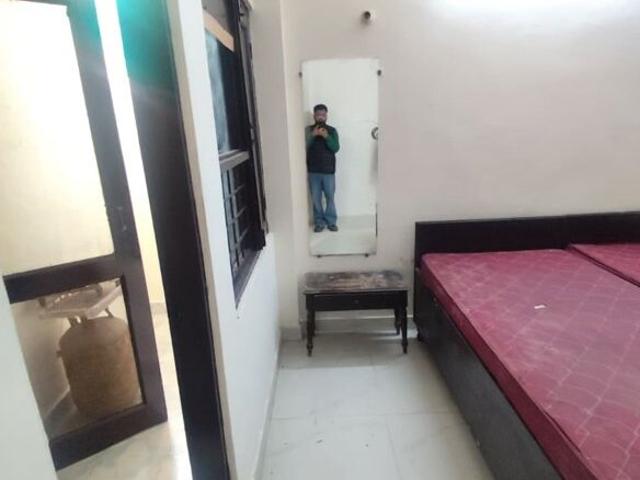 Sector 19, Noida Central 1 RK 410 Sq. Ft. Builder Floor in Sector 19 Noida Listing ID: #10049