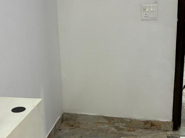 Sector 19b Dwarka, 4 Bedroom 233 Sq. Yd. Builder Floor in Sector 19b Dwarka Delhi Listing ID: #10127