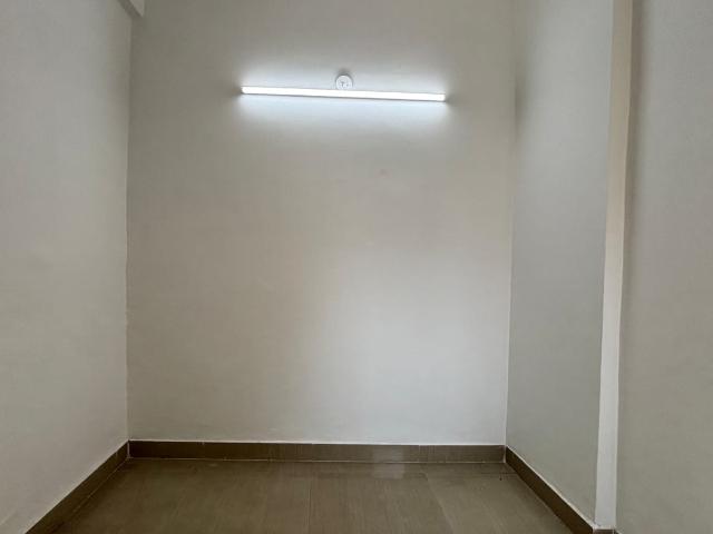 Sector 20, Noida Central 6 Bedroom 112 Sq. Mt. Independent House in Sector 20 Noida Listing ID: #10244