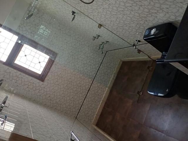 Sector 22, Noida Central 3.5 Bedroom 30 Sq. Mt. Villa in Sector 22 Noida Listing ID: #10372
