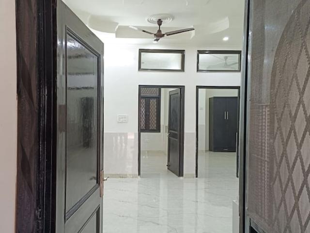 Sector 23 Dwarka, 2 Bedroom 800 Sq. Ft. Builder Floor in Sector 23 Dwarka Delhi Listing ID: #10076