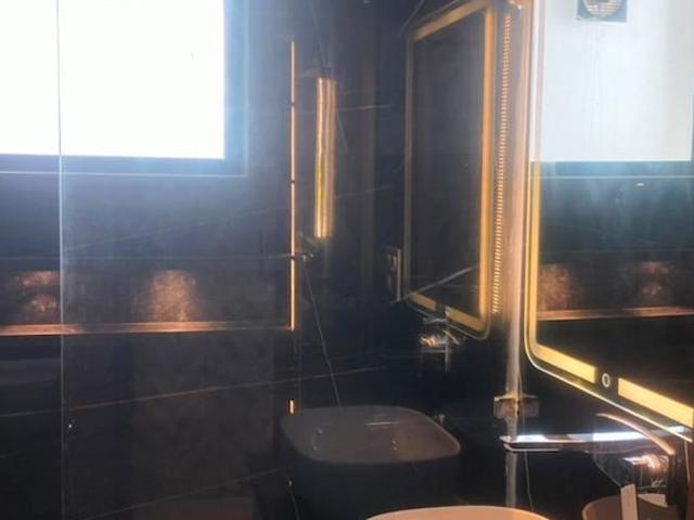 Sector 28, Faridabad Central 4 Bedroom 2100 Sq. Ft. Builder Floor in Sector 28 Faridabad Listing ID: #10364