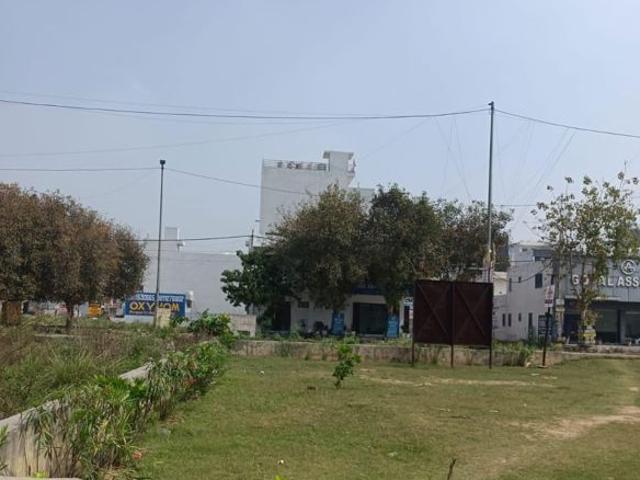SectoR 29 Rohini Extension New Delhi 60 Sq. Mt. Plot in Rohini Extension Delhi Listing ID: #10355