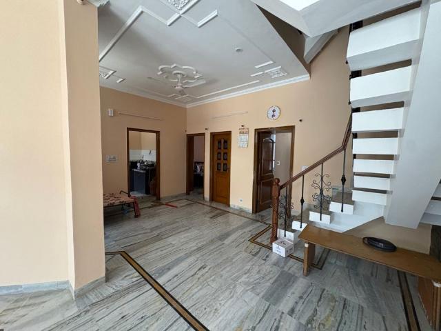 Sector 2 Panchkula 3 Bedroom 1800 Sq. Ft. Builder Floor in Sector 2 Panchkula Listing ID: #10209