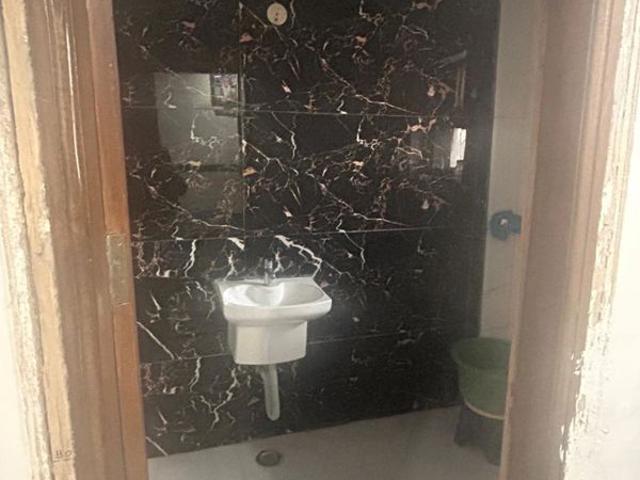 Sector 31, Faridabad North 3 Bedroom 1800 Sq. Ft. Builder Floor in Sector 31 Faridabad Listing ID: #10239