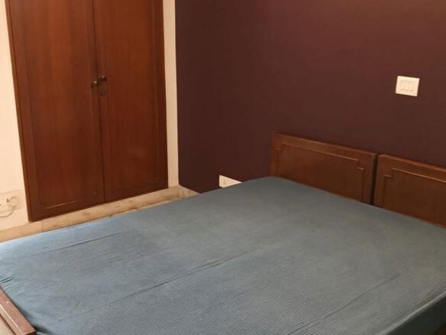 Sector 36, Greater Noida East 2 Bedroom 200 Sq. Yd. Builder Floor in Sector 36 Greater Noida Listing ID: #10350