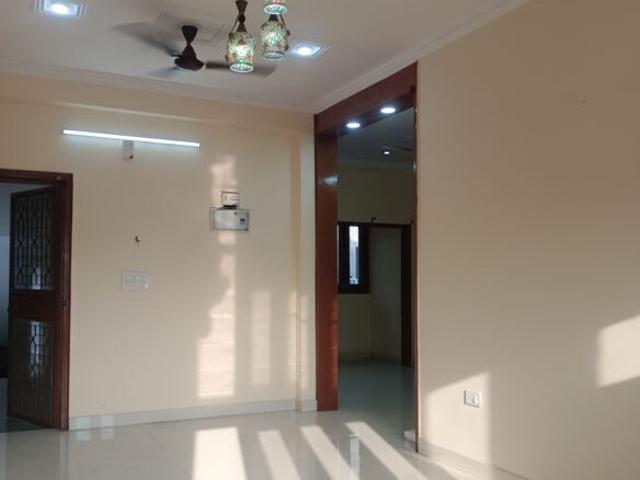 Sector 37, Central Gurgaon 2 Bedroom 755 Sq. Ft. Builder Floor in Sector 37 Gurgaon Listing ID: #10212