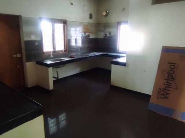 Sector 39, Central Gurgaon 2 Bedroom 170 Sq. Yd. Builder Floor in Sector 39 Gurgaon Listing ID: #10397
