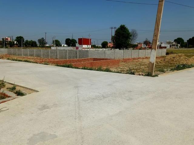 Sector 39a Noida, Sector 39 1005 Sq. Ft. Plot in Sector 39a Noida Listing ID: #10287