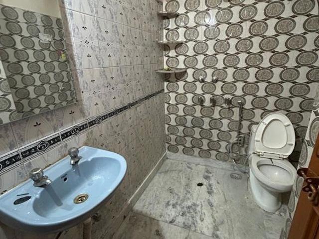 Sector 40 2 Bedroom 1000 Sq. Ft. Builder Floor in Sector 40 Gurgaon Listing ID: #10117