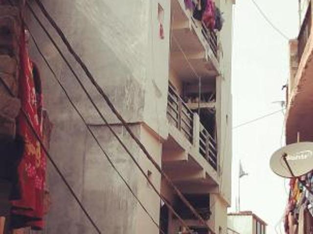 Sector 41 3 BHK Apartment For Sale Noida