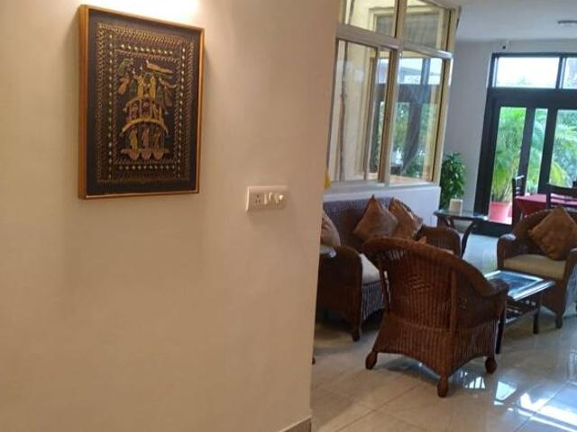 Sector 42, Golf Course Road 3 Bedroom 160 Sq. Ft. Builder Floor in Sector 42 Gurgaon Listing ID: #10398